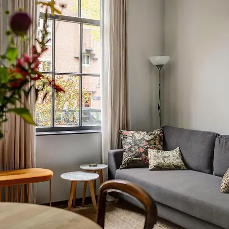 Canal House With Garden * Амстердам