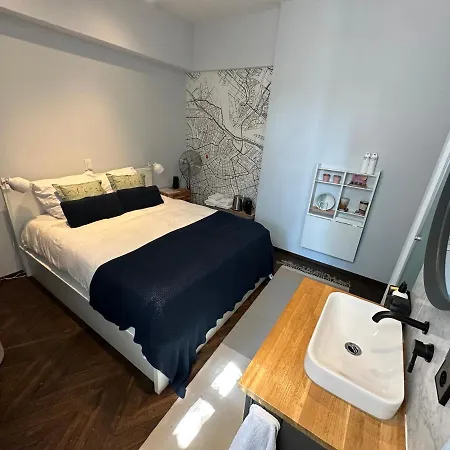 Canal House With Garden Appartement